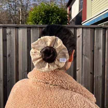 Caramel Scrunchie